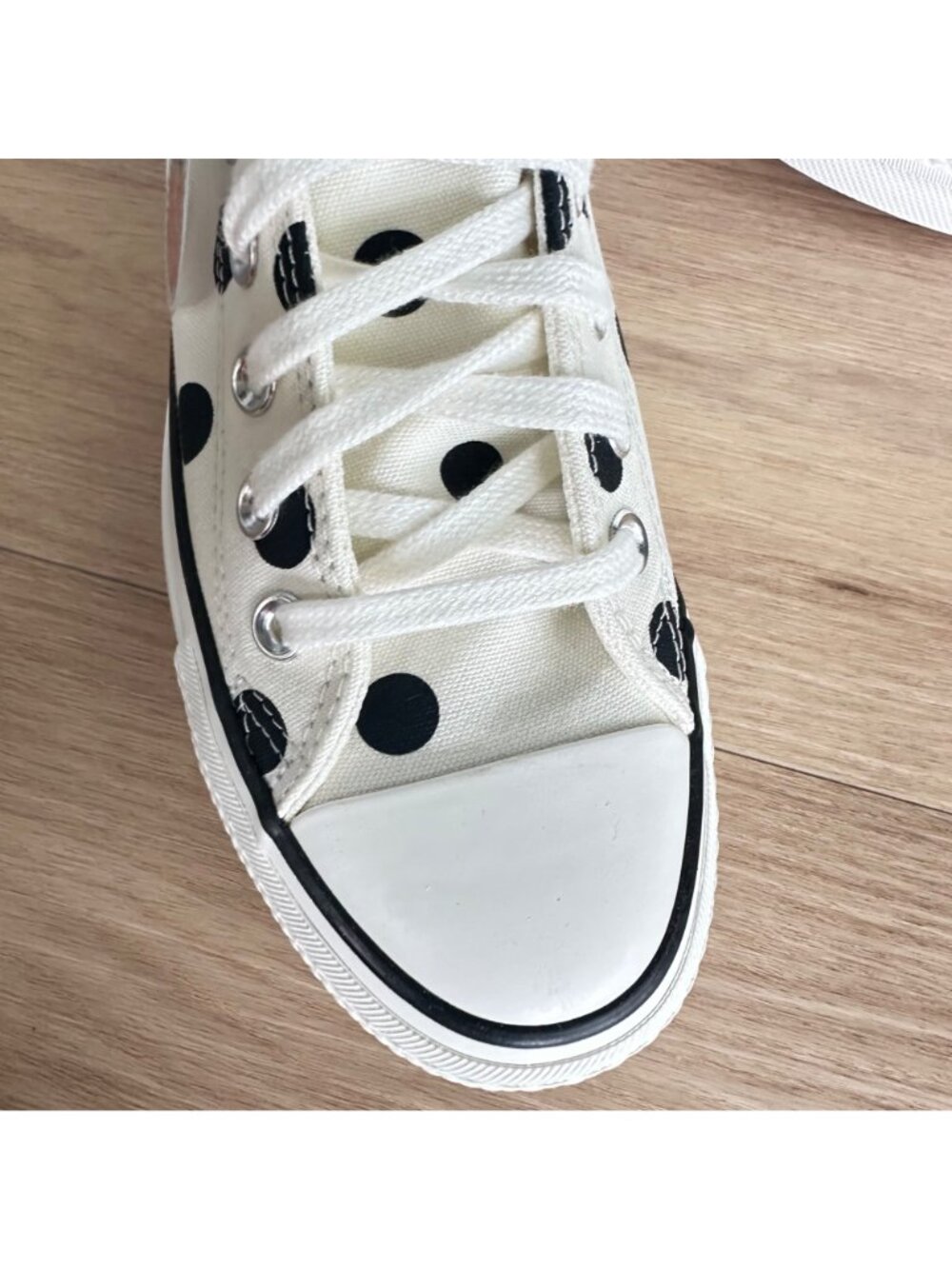 ✨Converse Chuck Taylor Lift Platform Polka Dots 11 Womens Shoes Sneakers A10689C - Picture 10 of 11